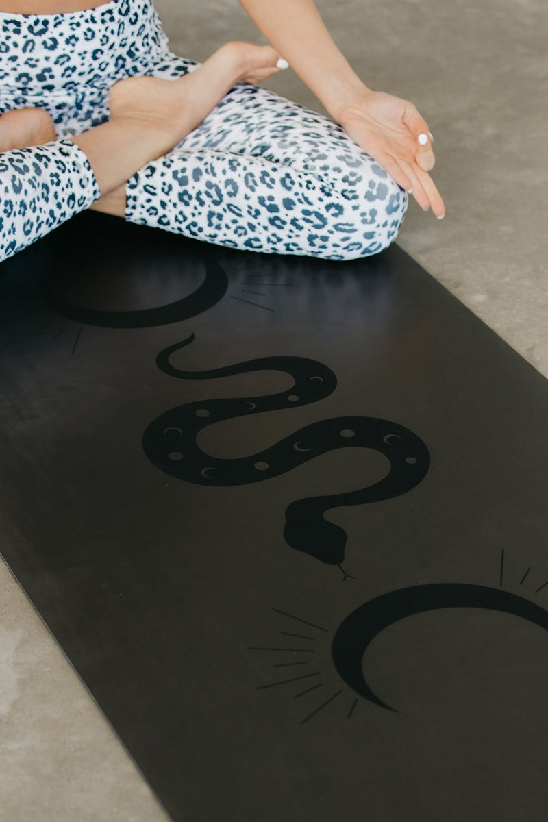 Serpent Yoga Mat